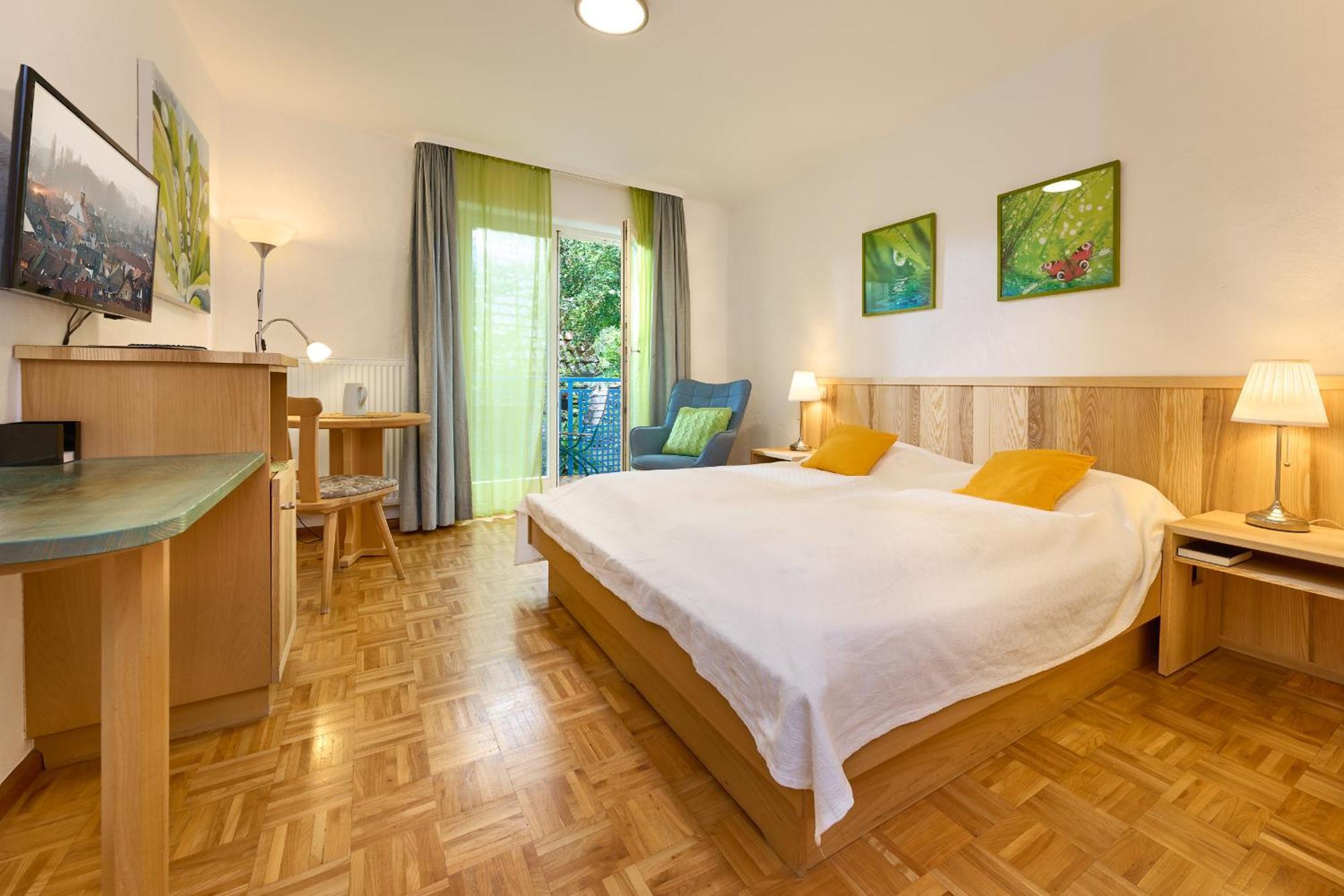 Hotel-Bio Gasthaus Am Felsenkeller Щауфен им Брайсгау Екстериор снимка